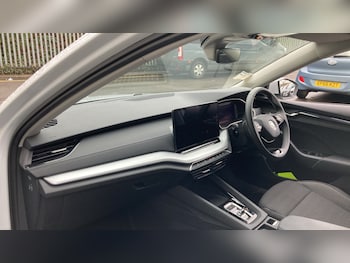 Used Skoda Octavia 2025 for sale - 77643633: Photo