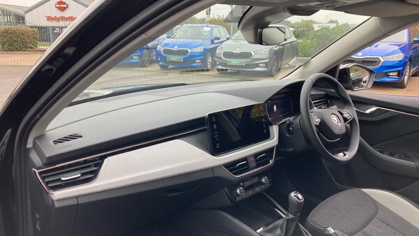 Used Skoda Kamiq 2024 for sale - 76290418: Photo 2