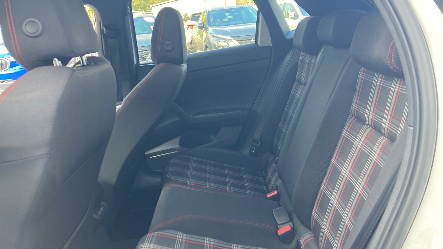 Used Volkswagen Polo 2019 for sale - 77745332: Photo 16