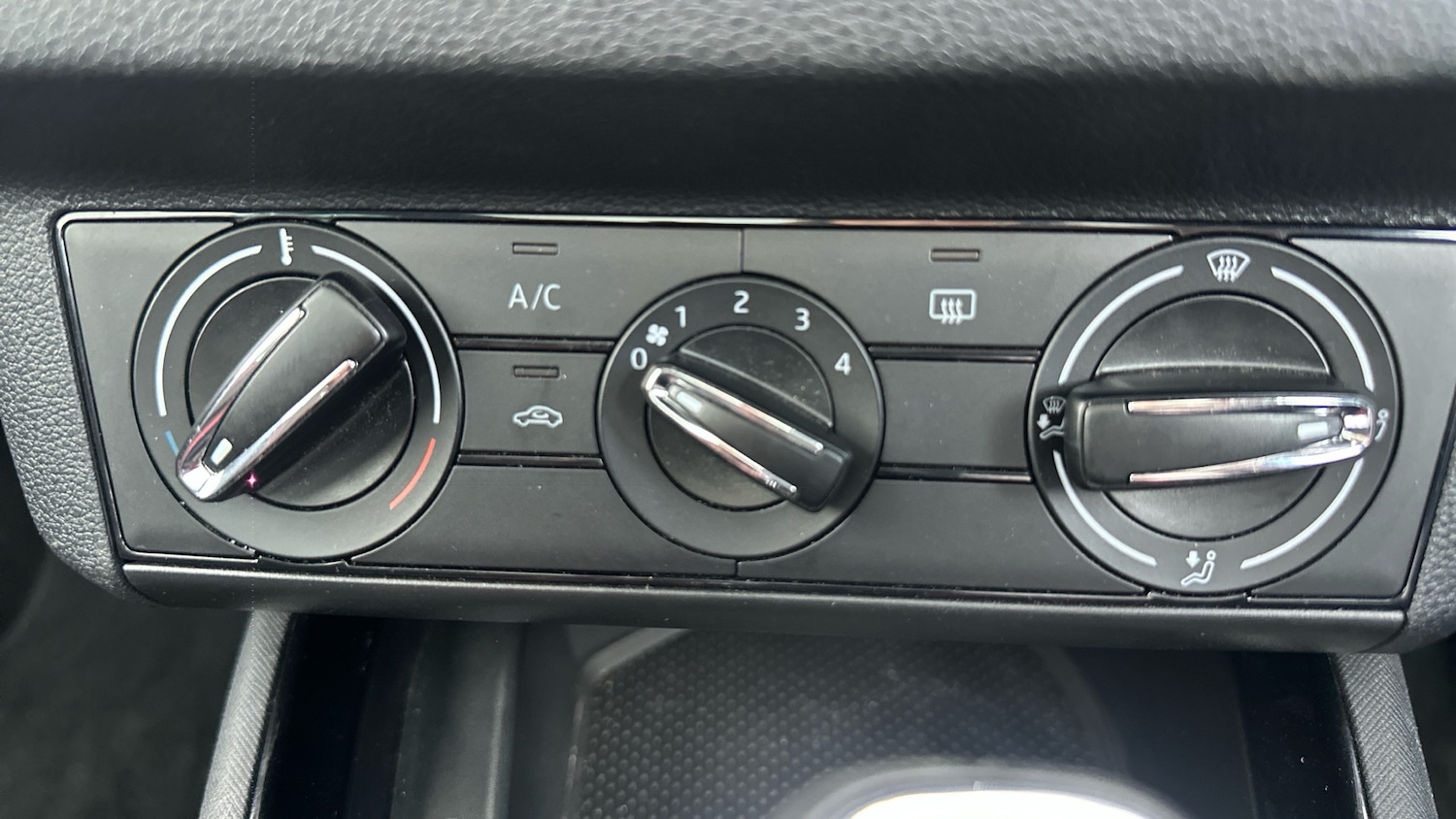 Used Skoda Kamiq 2022 for sale - 76375701: Photo 39