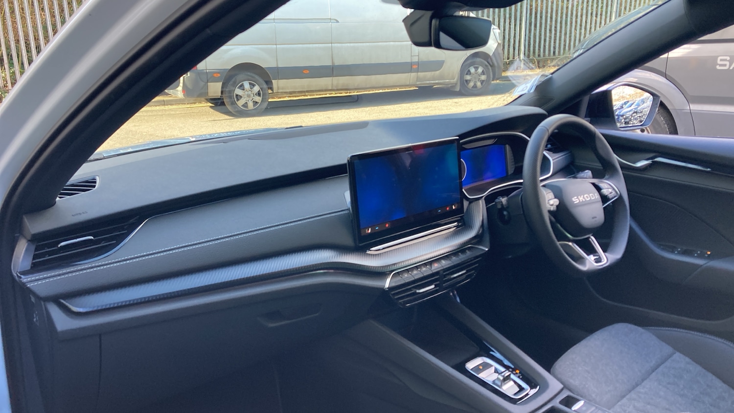 Used Skoda Octavia 2025 for sale - 77848778: Photo 2