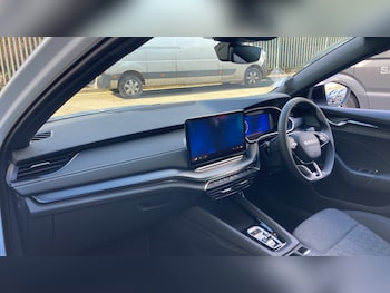 Used Skoda Octavia 2025 for sale - 77848778: Photo