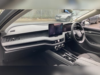 Used Skoda Superb 2025 for sale - 77834203: Photo