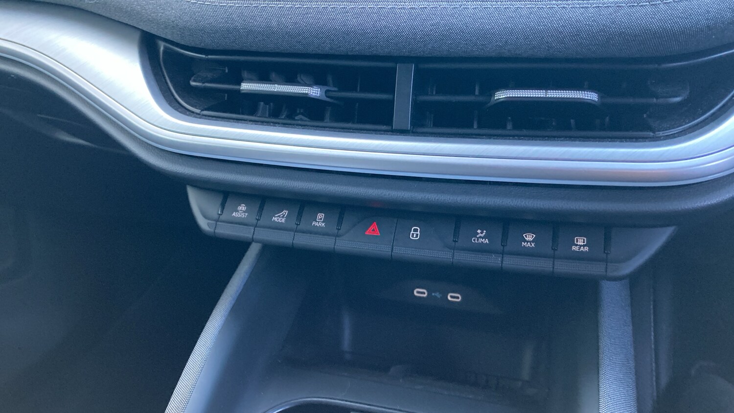 Used Skoda Enyaq 2025 for sale - 77759131: Photo 13