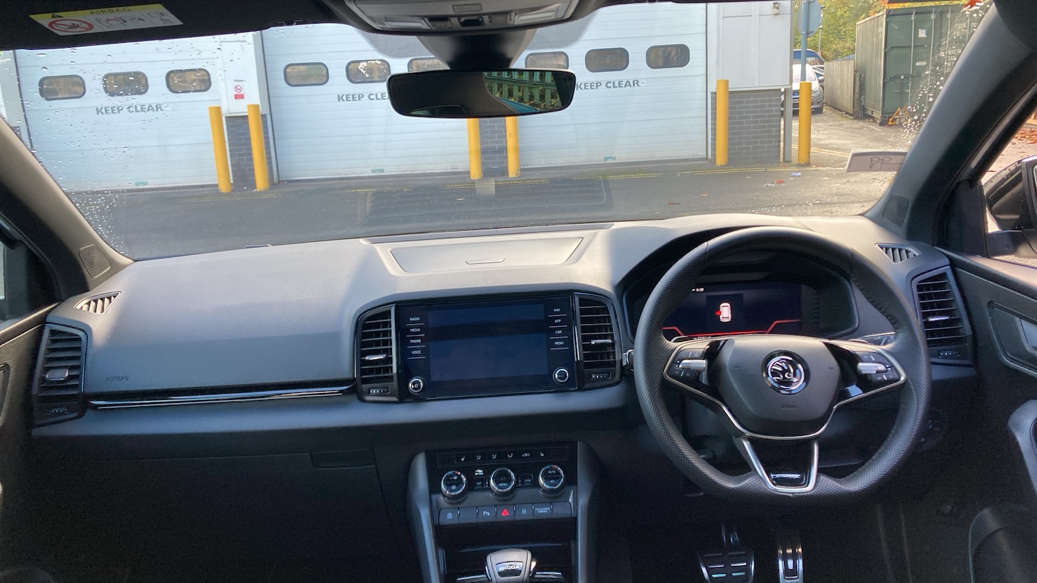 Used Skoda Karoq 2024 for sale - 76344548: Photo 9
