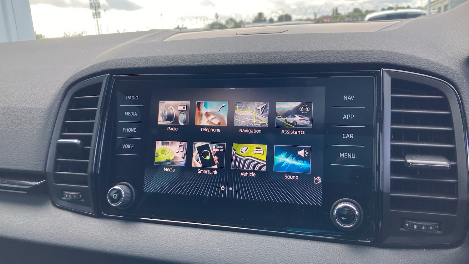 Used Skoda Karoq 2024 for sale - 75827569: Photo 12