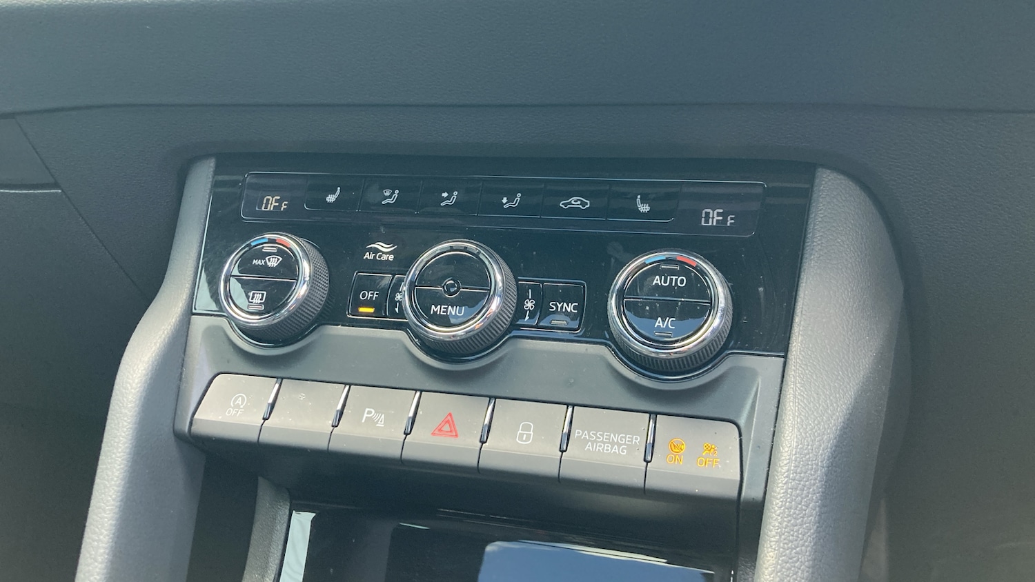 Used Skoda Karoq 2024 for sale - 75827569: Photo 13