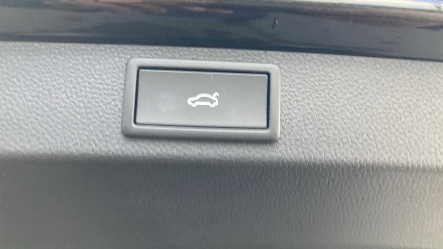 Used Skoda Karoq 2024 for sale - 75827569: Photo 21