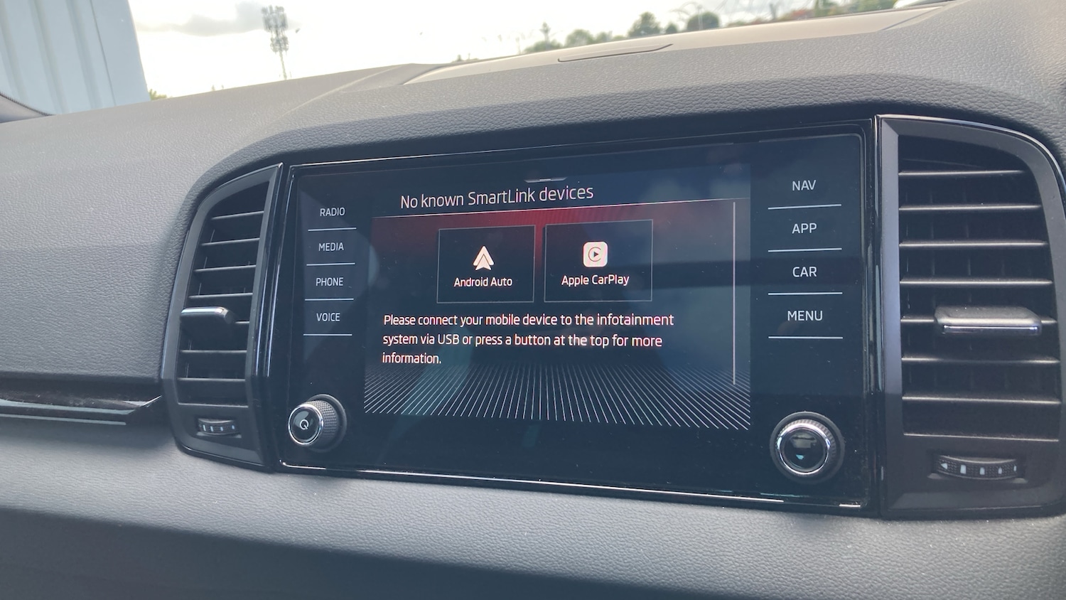 Used Skoda Karoq 2024 for sale - 75827569: Photo 32