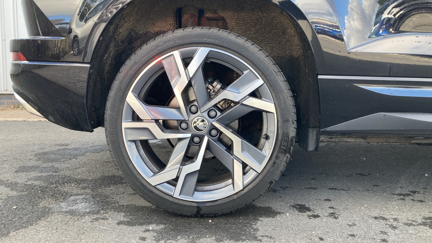 Used Skoda Karoq 2024 for sale - 75827569: Photo 5