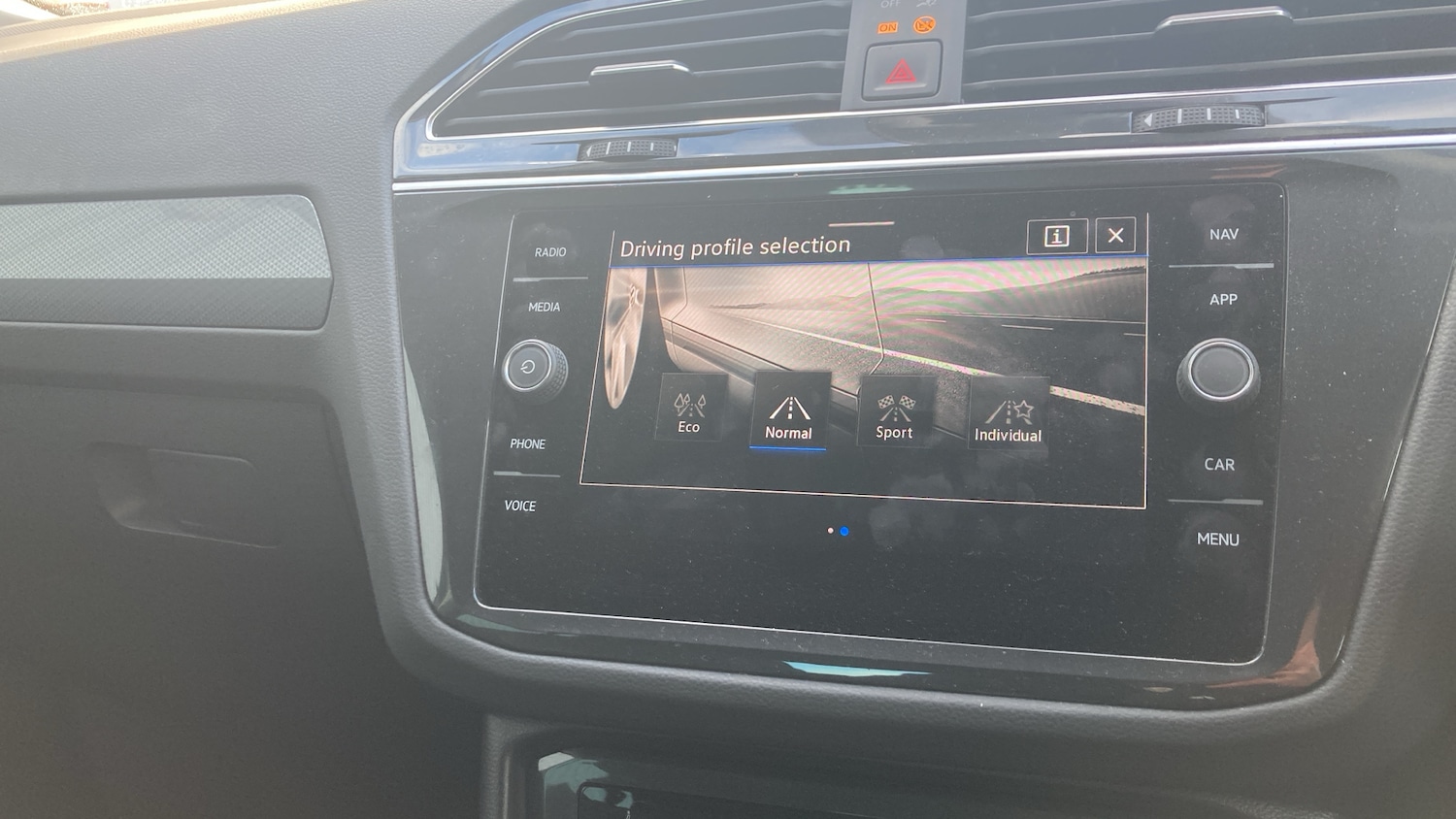 Used Volkswagen Tiguan 2022 for sale - 76709960: Photo 27