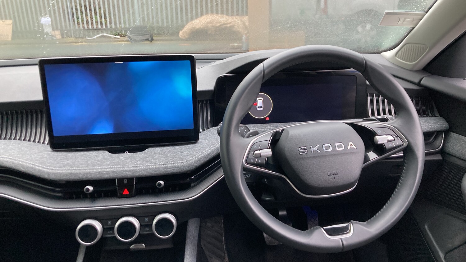 Used Skoda Superb 2025 for sale - 77508359: Photo 10