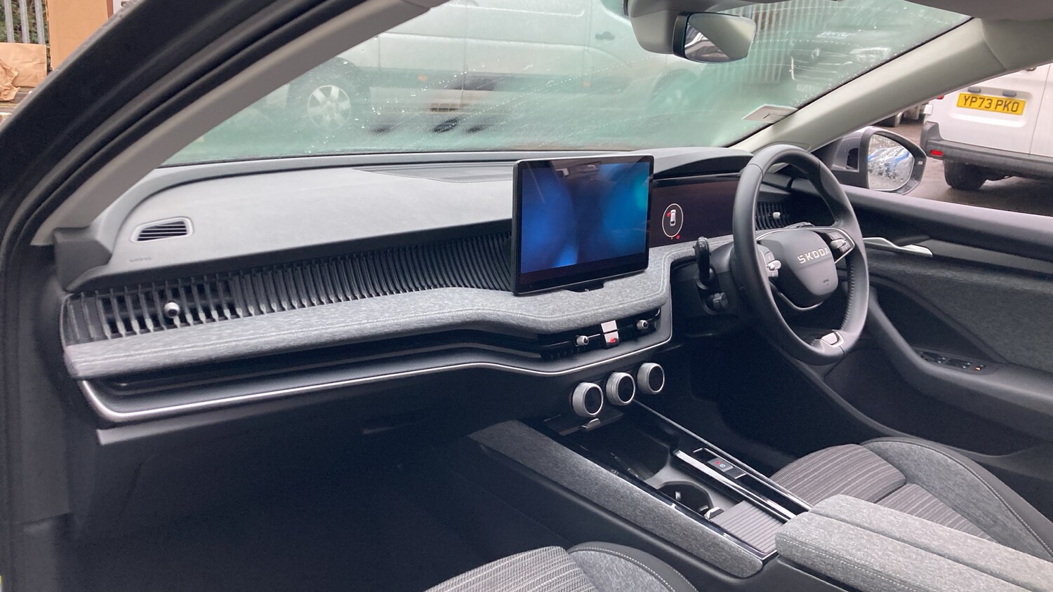 Used Skoda Superb 2025 for sale - 77508359: Photo 2