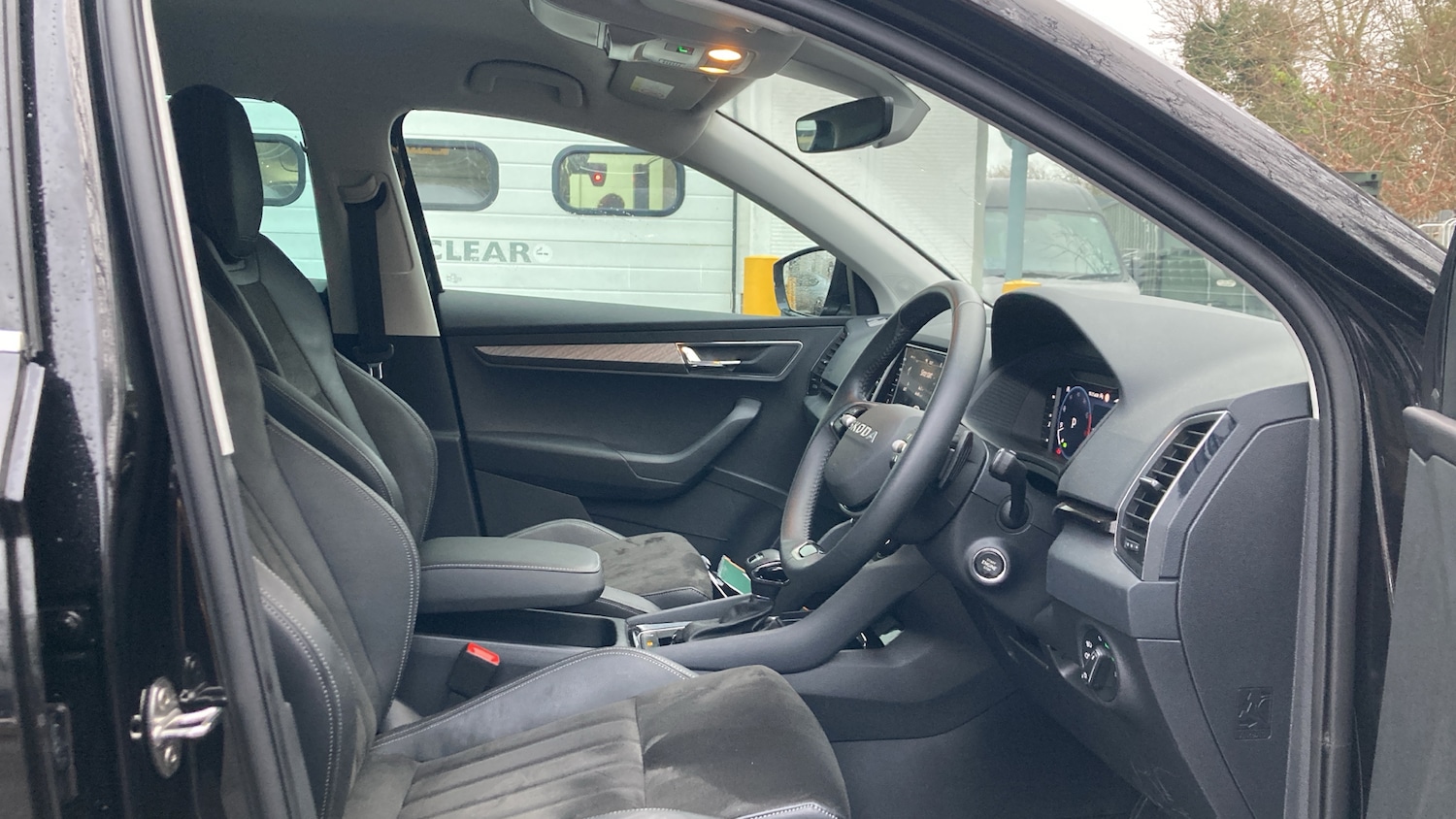 Used Skoda Karoq 2025 for sale - 78000773: Photo 15