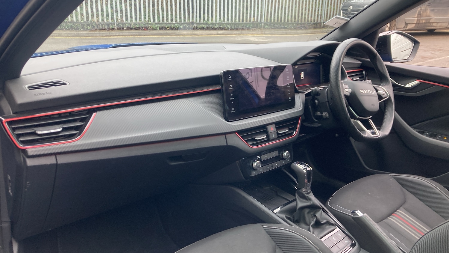 Used Skoda Kamiq 2025 for sale - 77377971: Photo 2