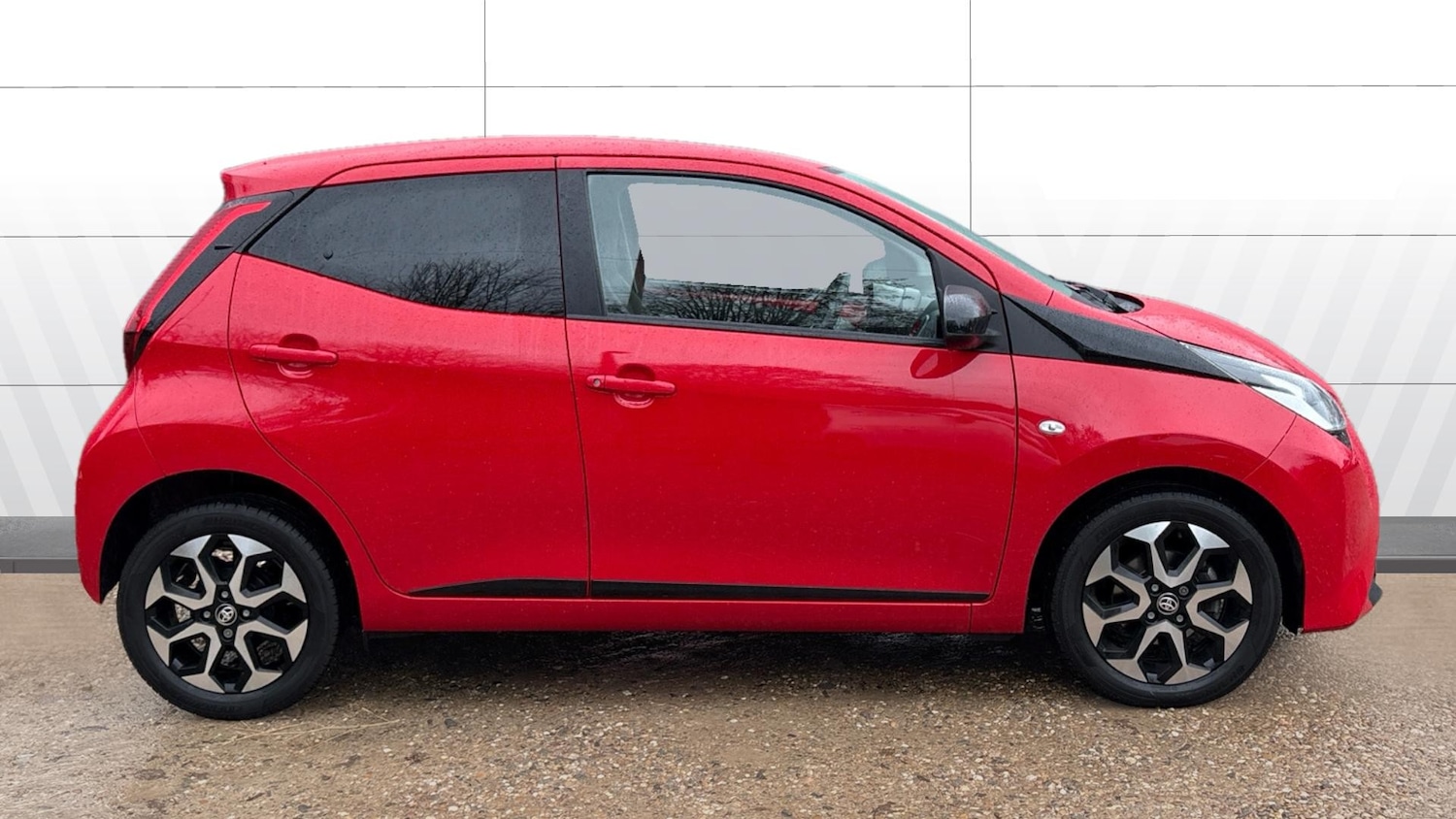 Used Toyota AYGO 2019 for sale - 77639125: Photo 5