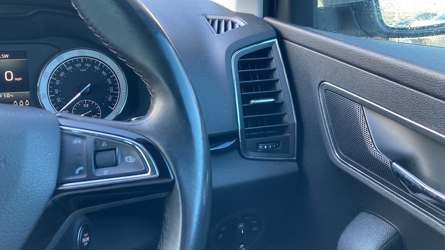 Used Skoda Karoq 2018 for sale - 77629204: Photo 18