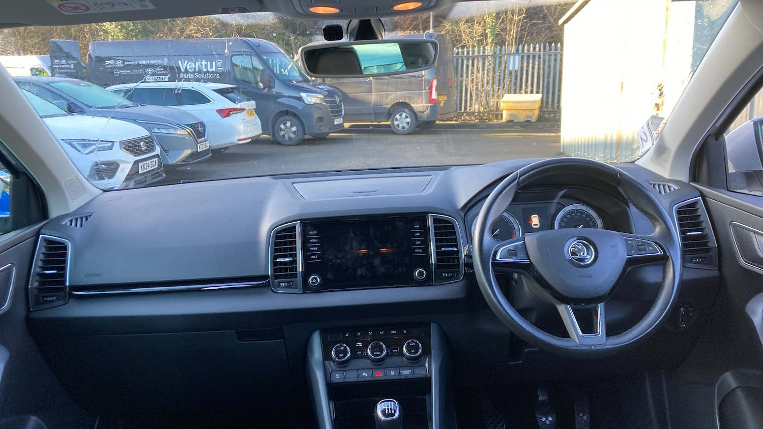 Used Skoda Karoq 2018 for sale - 77629204: Photo 9