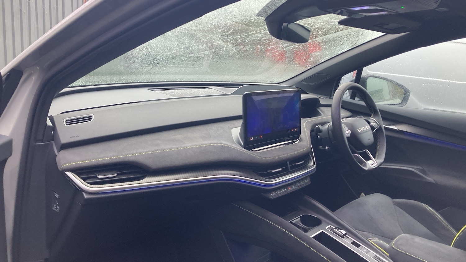 Used Skoda Elroq 2025 for sale - 76687060: Photo 2