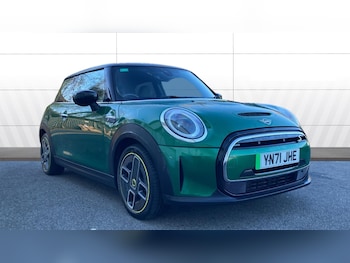 Used MINI Hatch 2021 for sale - 76653086: Photo