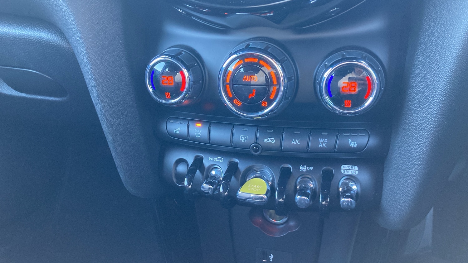 Used MINI Hatch 2021 for sale - 76653086: Photo 27