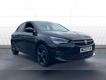Vauxhall - Corsa
