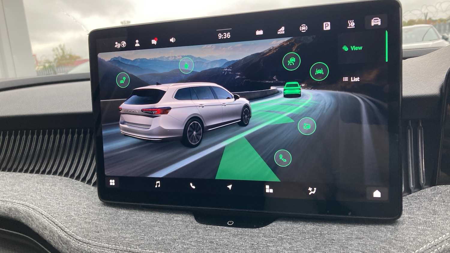 Used Skoda Superb 2024 for sale - 76452664: Photo 32