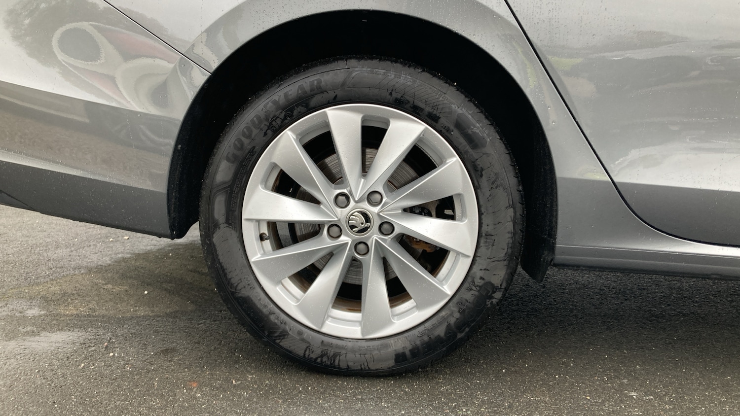 Used Skoda Superb 2024 for sale - 76452664: Photo 5