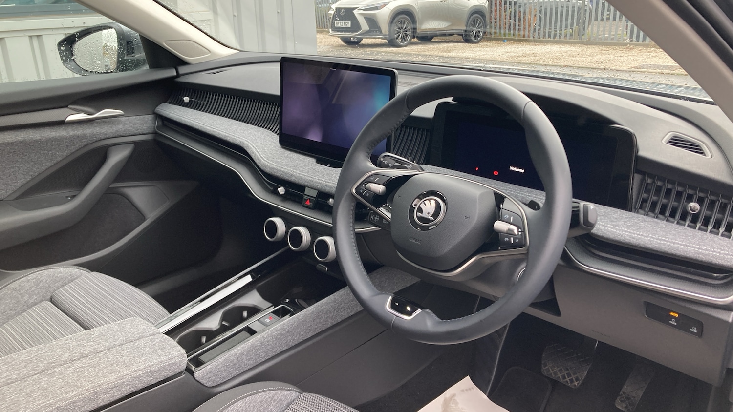 Used Skoda Superb 2024 for sale - 76452664: Photo 6