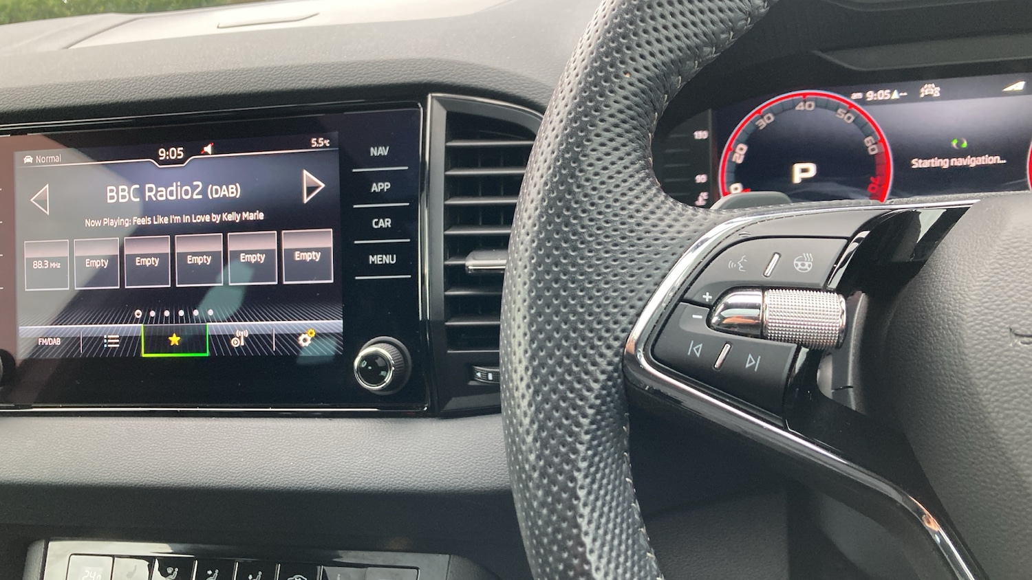 Used Skoda Karoq 2023 for sale - 77775038: Photo 17