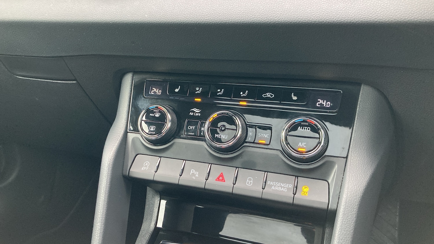 Used Skoda Karoq 2023 for sale - 77775038: Photo 24