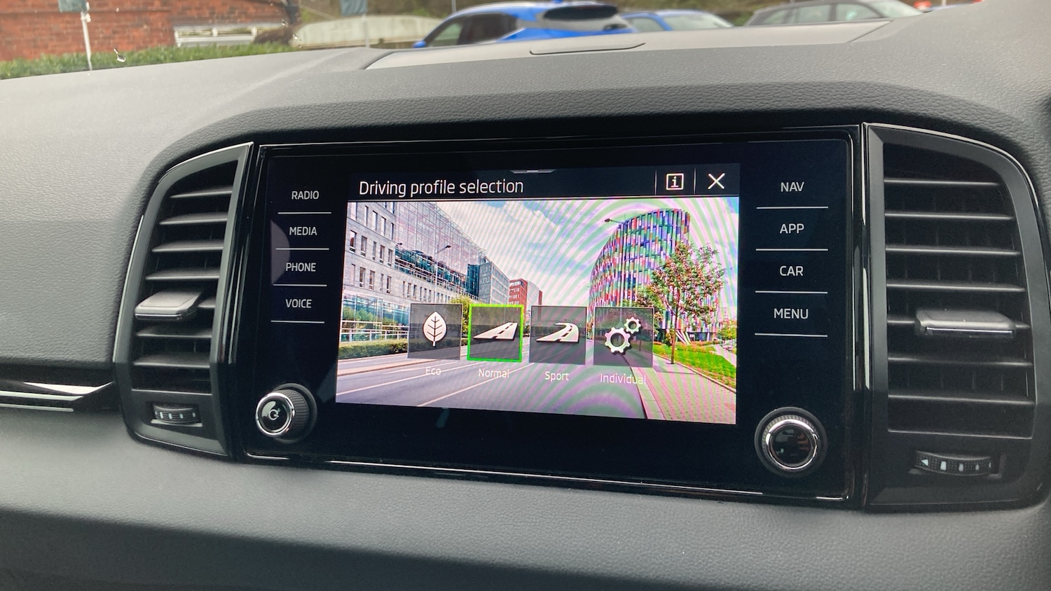 Used Skoda Karoq 2023 for sale - 77775038: Photo 25