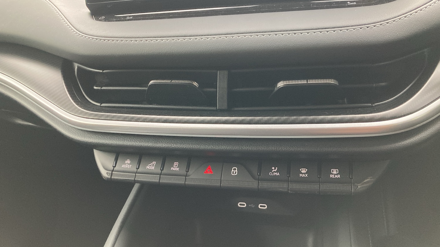 Used Skoda Enyaq 2025 for sale - 76277057: Photo 13