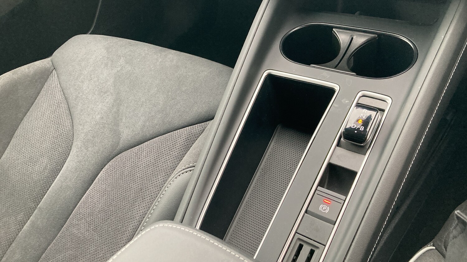 Used Skoda Enyaq 2025 for sale - 76277057: Photo 14