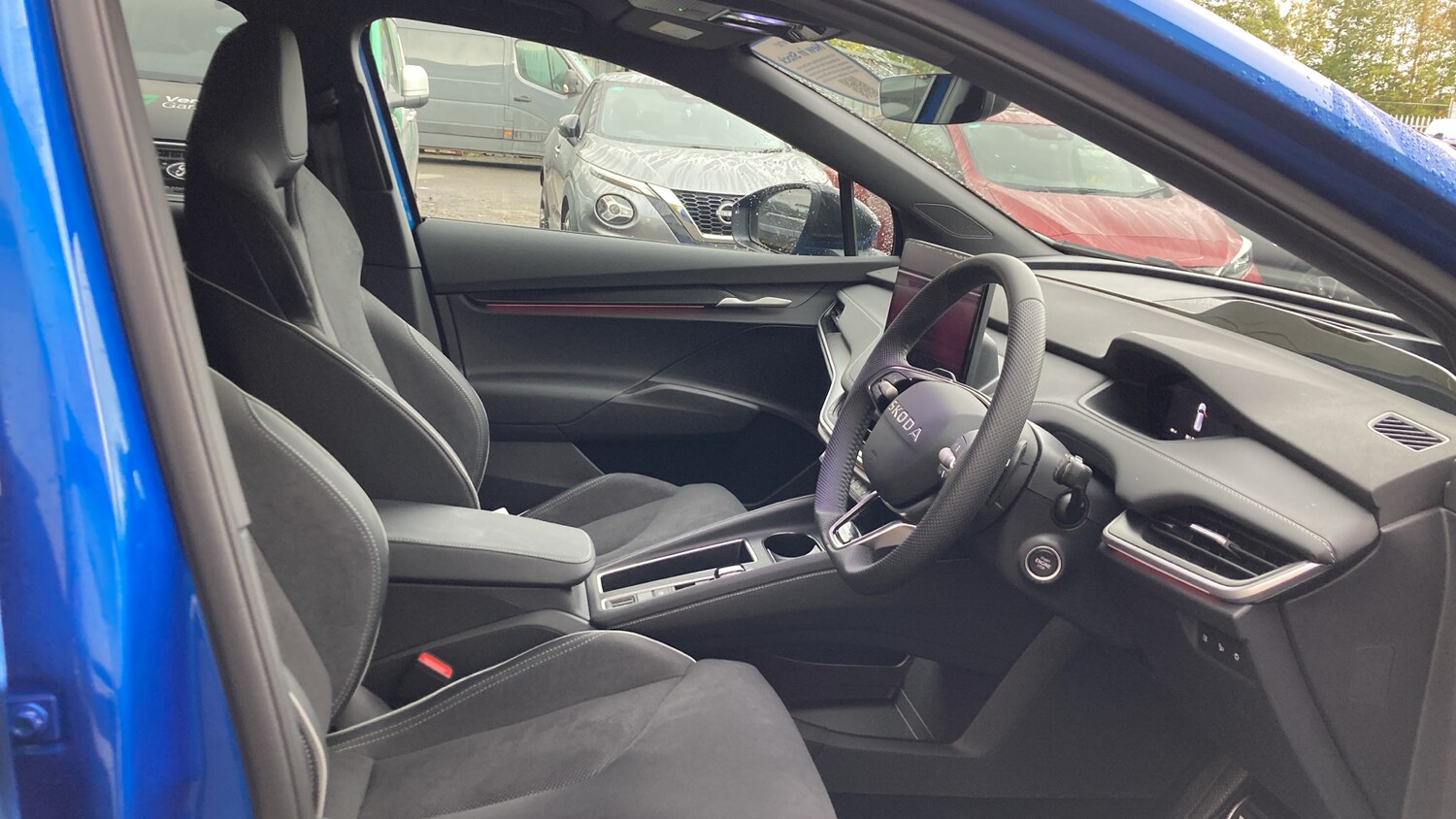 Used Skoda Enyaq 2025 for sale - 76277057: Photo 15