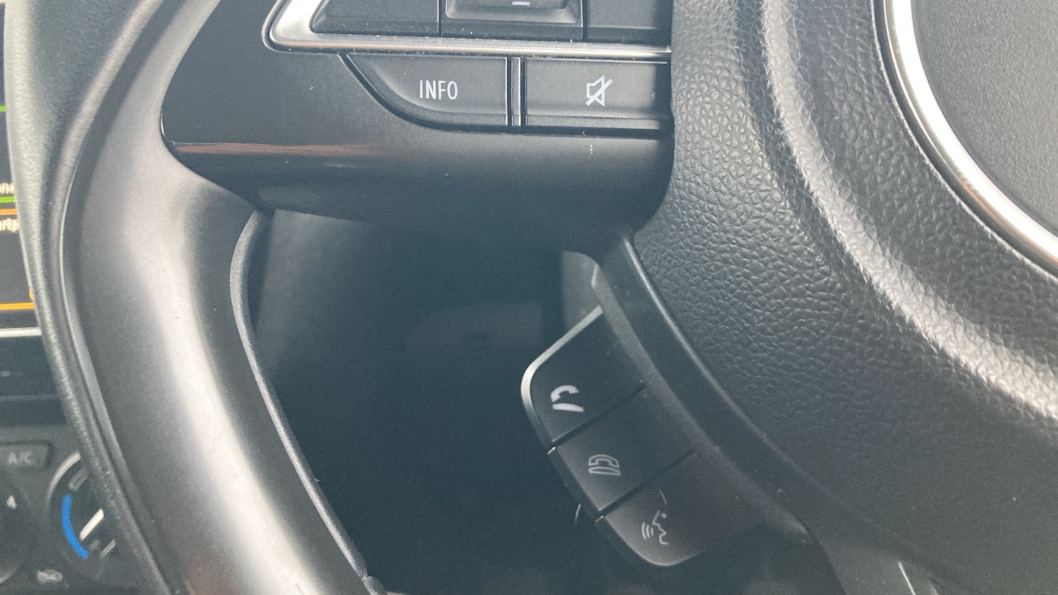 Used Suzuki Swift 2021 for sale - 76355419: Photo 22