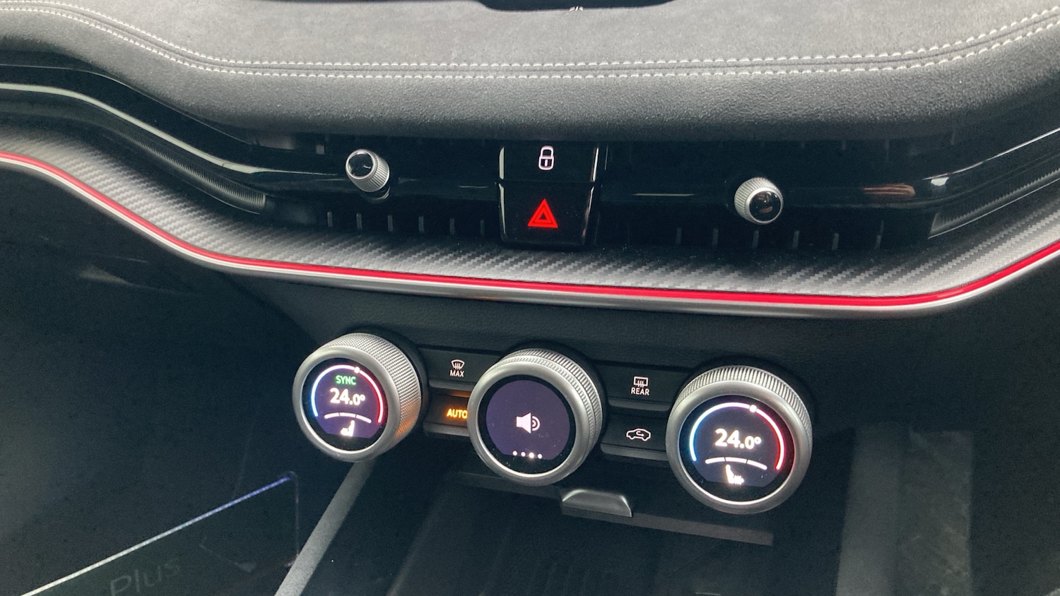 Used Skoda Superb 2025 for sale - 77186786: Photo 24