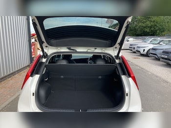 Used Kia Niro 2023 for sale - 75596040: Photo