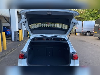 Used Volkswagen Golf 2021 for sale - 78400016: Photo