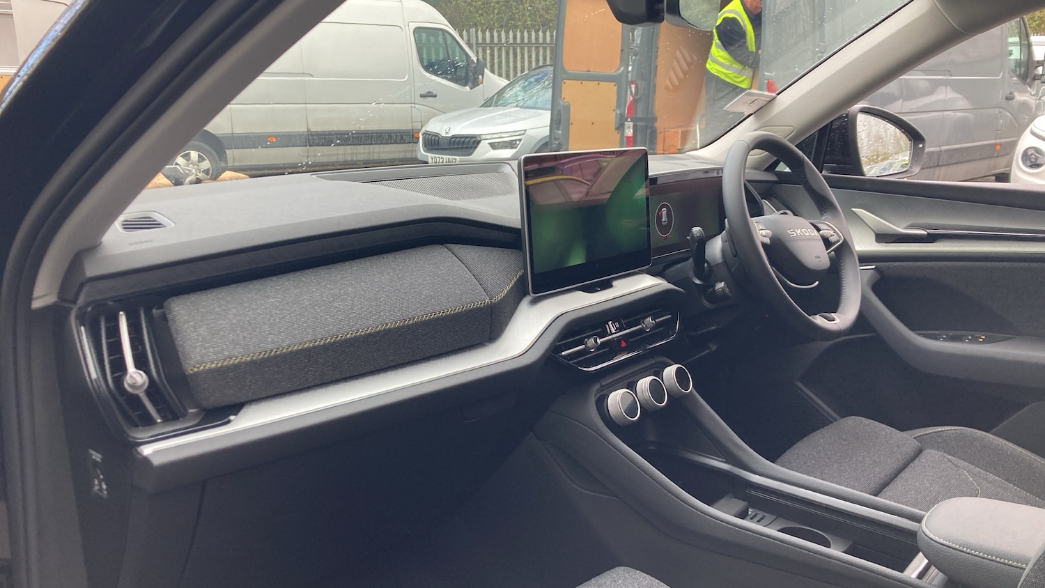 Used Skoda Kodiaq 2025 for sale - 78000768: Photo 2