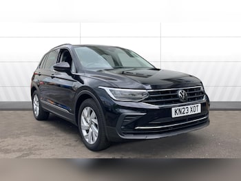 Used Volkswagen Tiguan 2023 for sale - 78400006: Photo