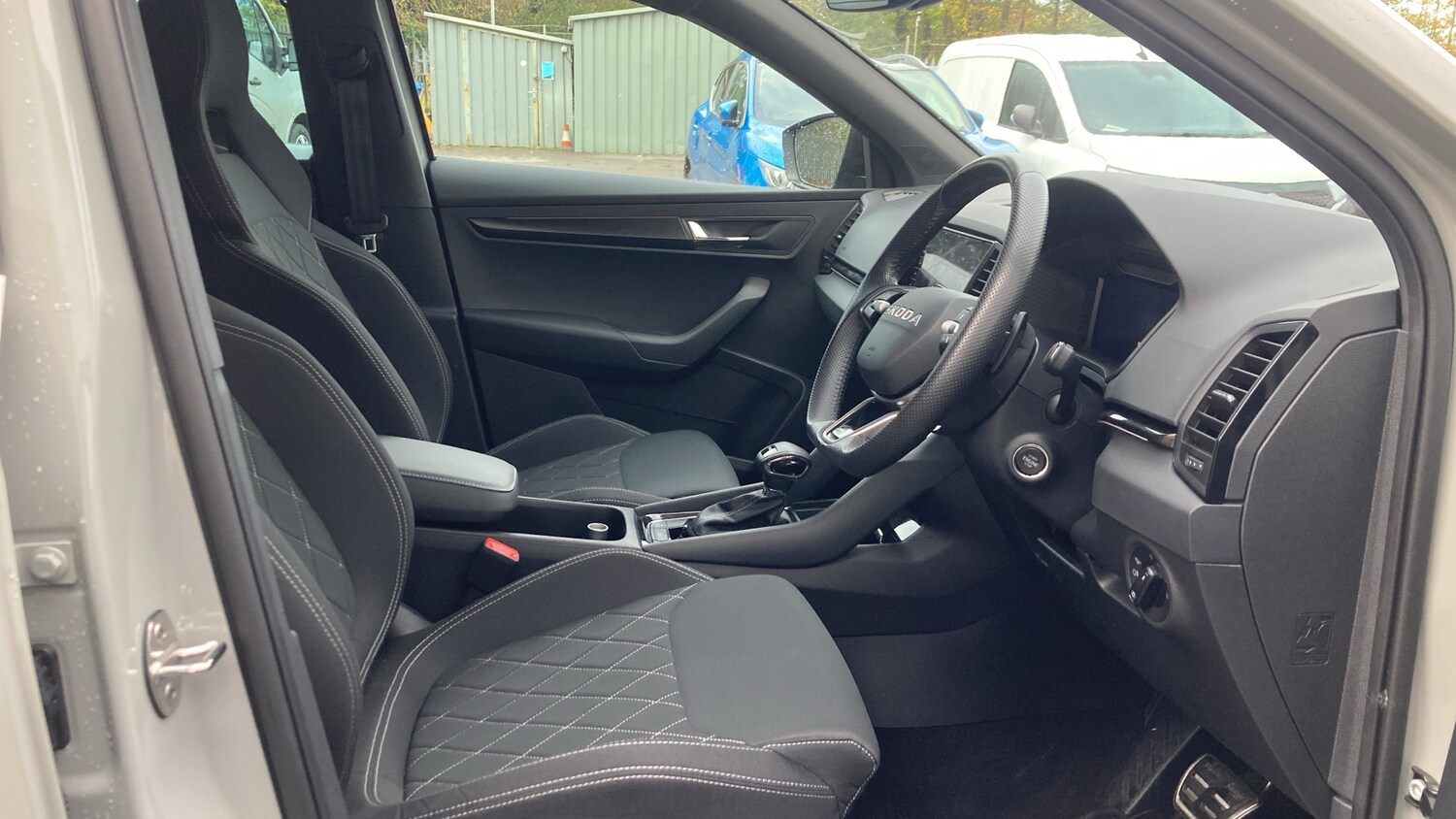 Used Skoda Karoq 2025 for sale - 76467891: Photo 15