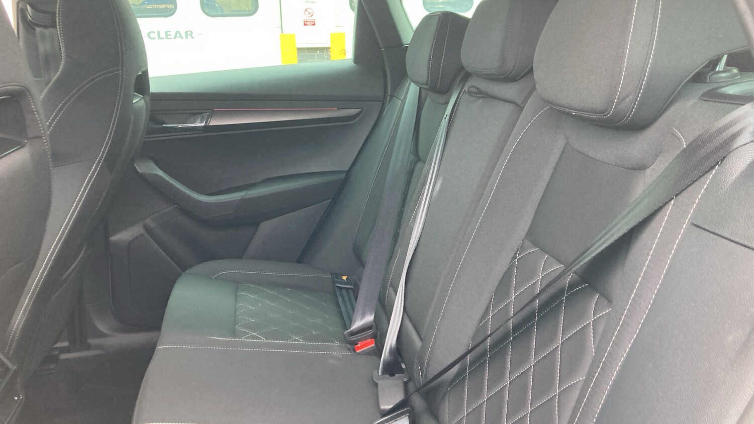 Used Skoda Karoq 2025 for sale - 76467891: Photo 16