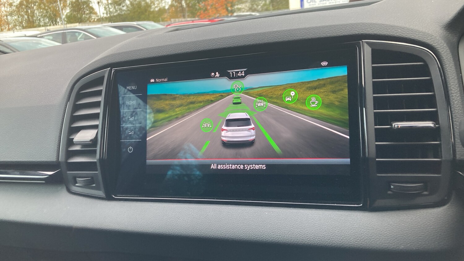 Used Skoda Karoq 2025 for sale - 76467891: Photo 30