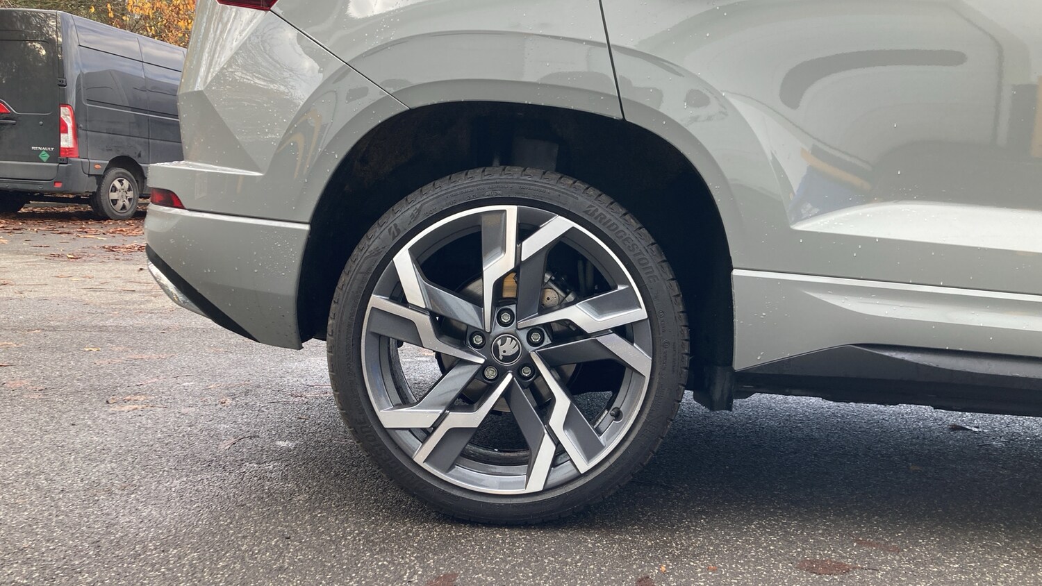 Used Skoda Karoq 2025 for sale - 76467891: Photo 5