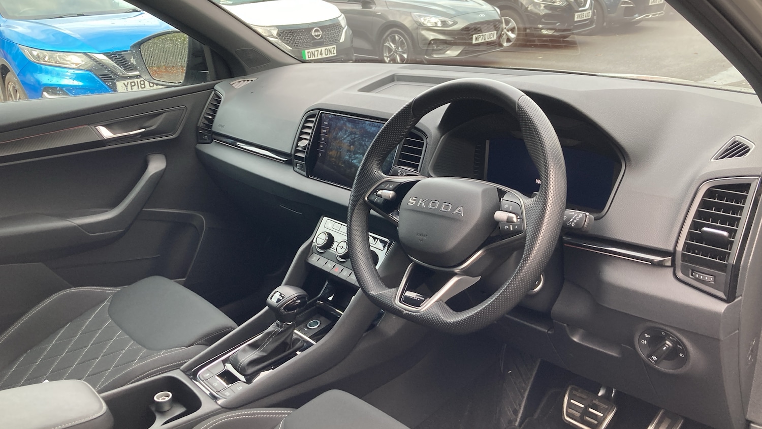 Used Skoda Karoq 2025 for sale - 76467891: Photo 6