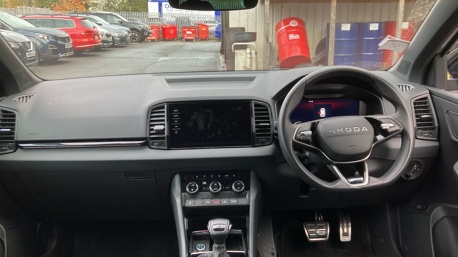 Used Skoda Karoq 2025 for sale - 76467891: Photo 9