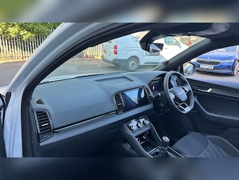 Used Skoda Karoq 2025 for sale - 79458368: Photo