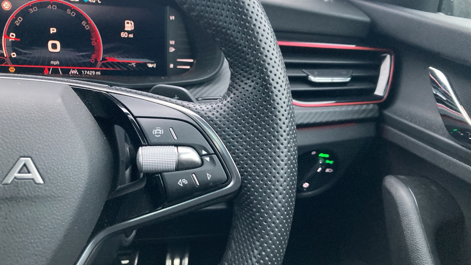 Used Skoda Kamiq 2025 for sale - 78000826: Photo 23