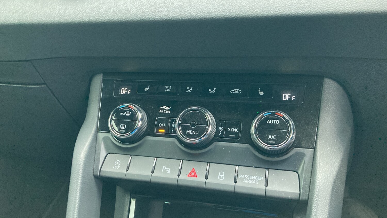 Used Skoda Karoq 2023 for sale - 77745329: Photo 13